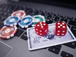 Tampilan antarmuka platform bontoto dengan kategori game dan sportsbook